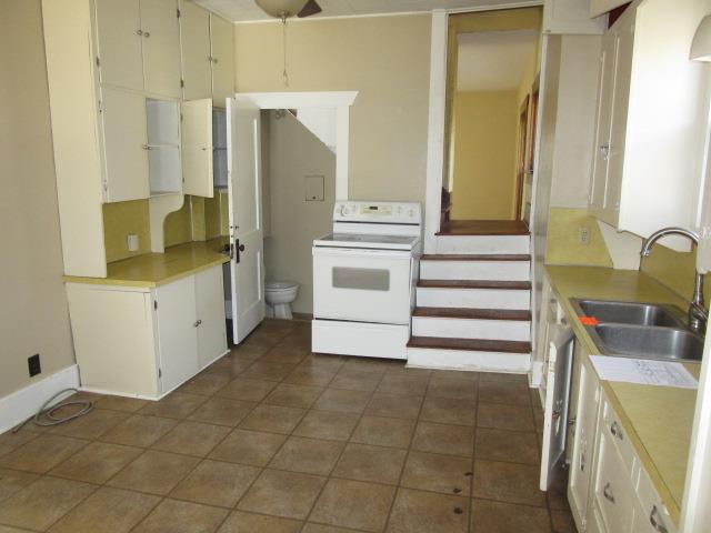 338 S Erie StWichita, KS, 67211Sedgwick County