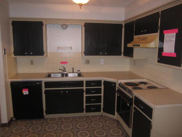 4907 W 12th St NWichita, KS, 67212Sedgwick County