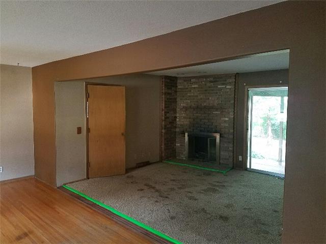 944 N Valleyview StWichita, KS, 67212Sedgwick County