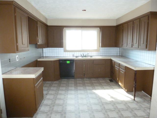 1102 S Martinson StWichita, KS, 67213Sedgwick County