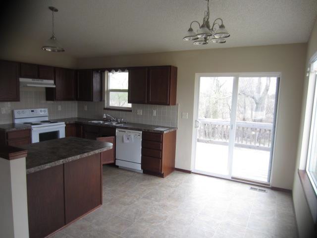 5411 S Meadowview CtWichita, KS, 67216Sedgwick County