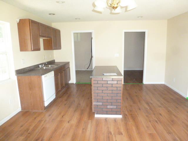 3313 E Chestnut DrWichita, KS, 67216Sedgwick County