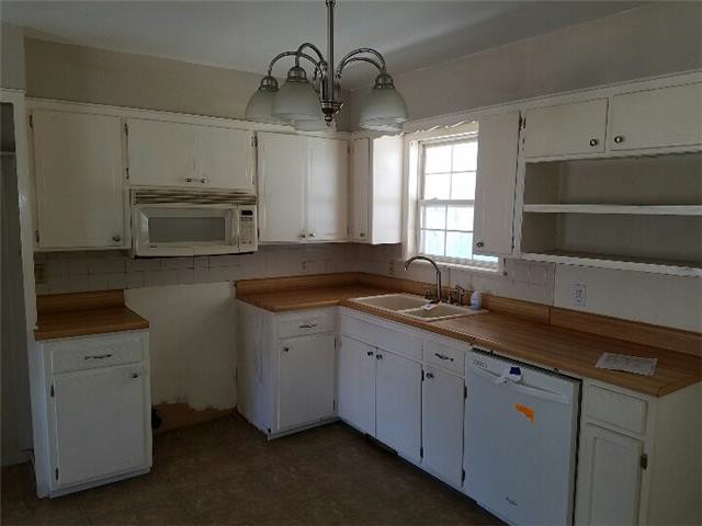 4615 S Fern AveWichita, KS, 67217Sedgwick County