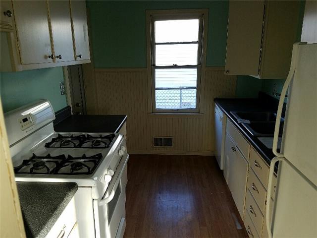 350 W Carlyle StWichita, KS, 67217Sedgwick County