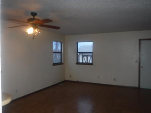 2536 W Maxwell AveWichita, KS, 67217Sedgwick County