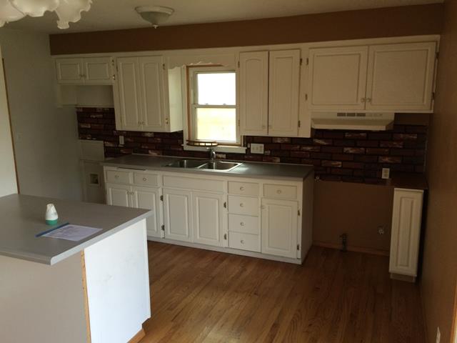320 W Carlyle StWichita, KS, 67217Sedgwick County