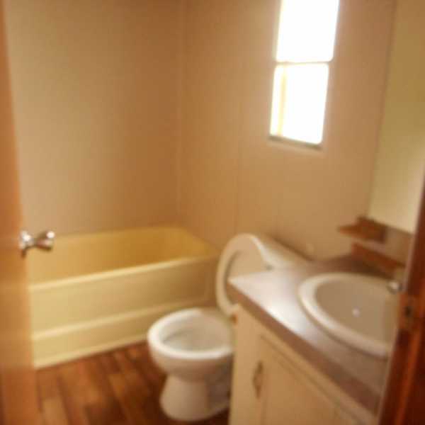 Twin Oaks Estates 1915 W MacArthur, #216Wichita, KS 67217