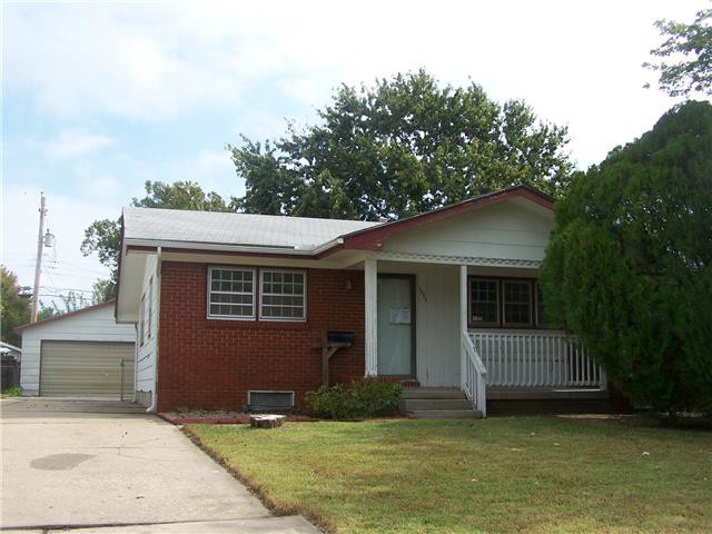 3022 S Bonn AveWichita, KS, 67217Sedgwick County