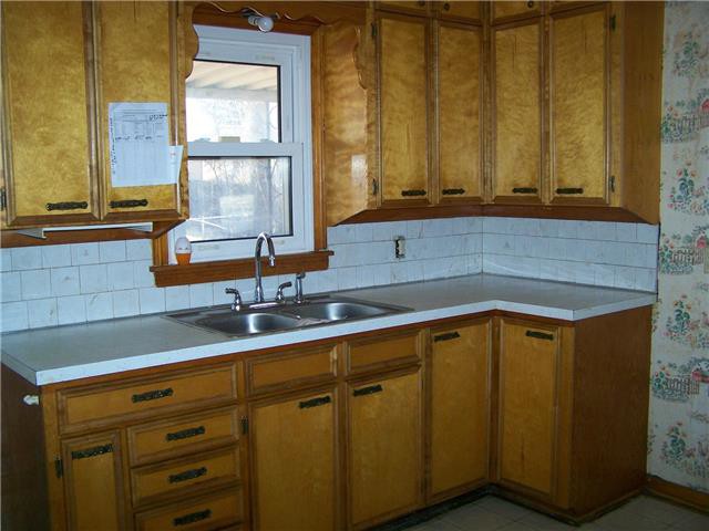 2314 S Ridgewood DrWichita, KS, 67218Sedgwick County
