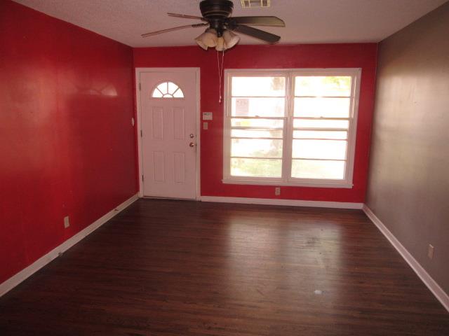 5936 E Bellaire StWichita, KS, 67218Sedgwick County