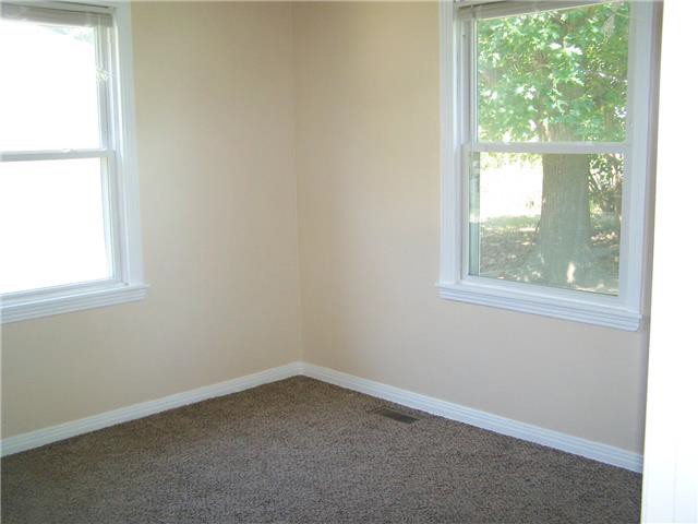 1827 S Parkwood LnWichita, KS, 67218Sedgwick County