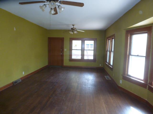 315 S Vassar StWichita, KS, 67218Sedgwick County