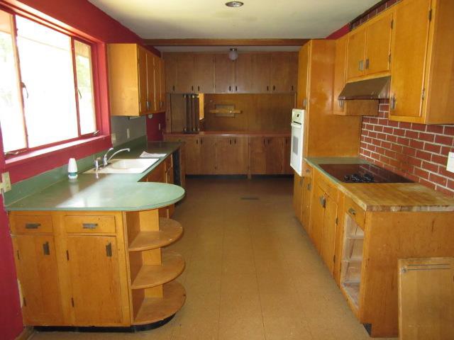 2254 N Yale AveWichita, KS, 67220Sedgwick County