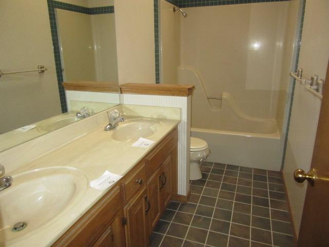 2225 N Stoneybrook CtWichita, KS, 67226Sedgwick County