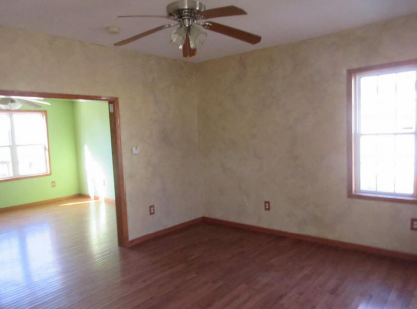 2326 Crawford AveParsons, KS, 67357Labette County