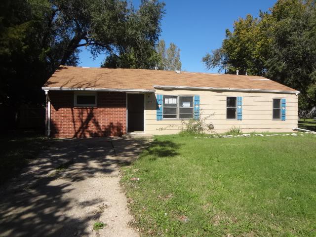 1434 Franklin StSalina, KS, 67401Saline County