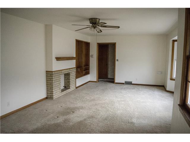 1843 Simmons StSalina, KS, 67401Saline County