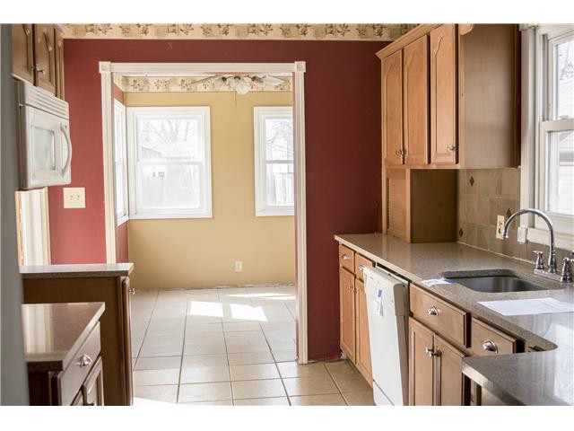 952 S Front StSalina, KS, 67401Saline County