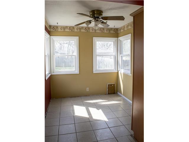 952 S Front StSalina, KS, 67401Saline County