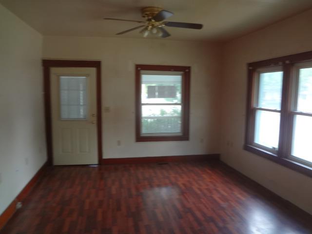 1301 S 9th StSalina, KS, 67401Saline County