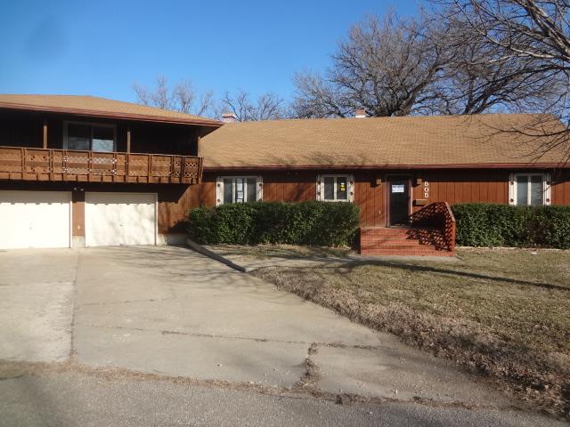 505 N 8th StHerington, KS, 67449Dickinson County