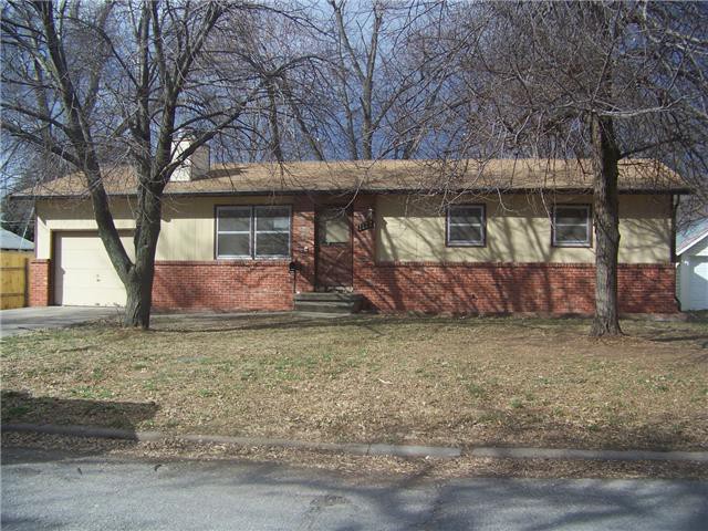 1122 S Chestnut StMcpherson, KS, 67460Mcpherson County