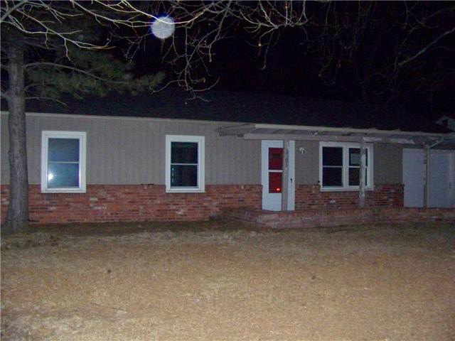 1001 Gregory StHutchinson, KS, 67501Reno County