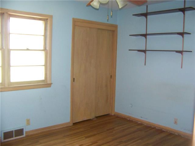 423 Charles StHutchinson, KS, 67501Reno County