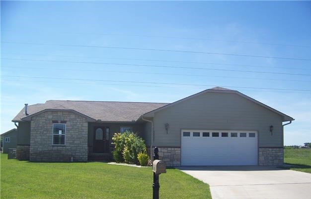 3205 Harvard PlHutchinson, KS, 67502Reno County