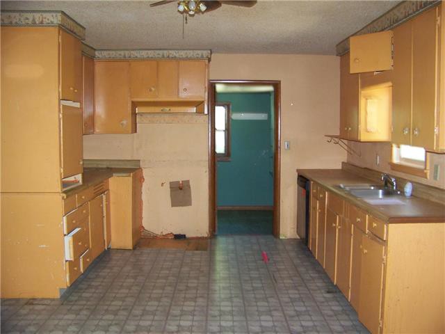 1202 E 56th AveHutchinson, KS, 67502Reno County