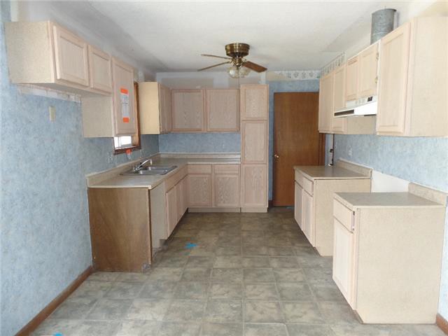 1303 11th AveDodge City, KS, 67801Ford County