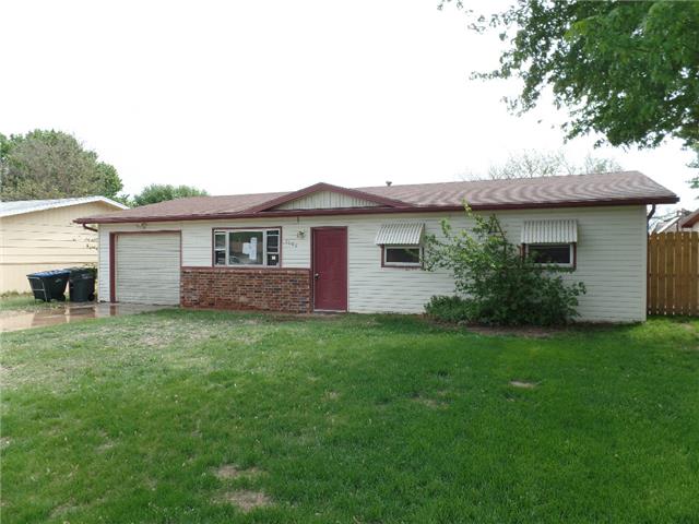 1204 Sunnyside AveDodge City, KS, 67801Ford County