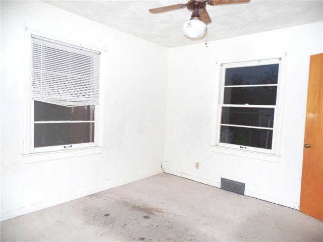 1410 Avenue FDodge City, KS, 67801Ford County