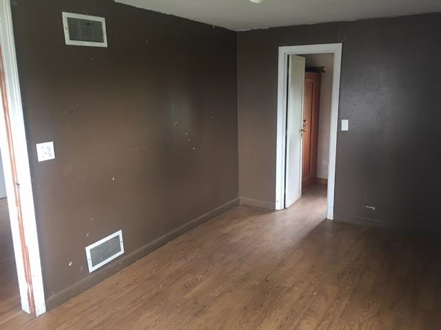 105 N Gates StSyracuse, KS, 67878Hamilton County