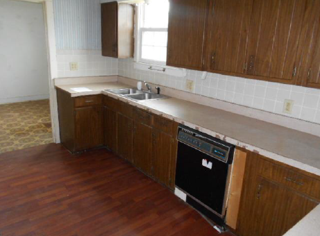 207 N 28th StreetLouisville, KY, 40212Jefferson County