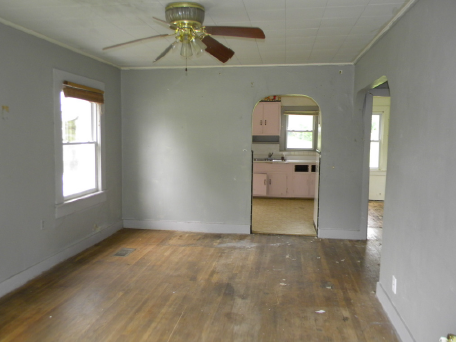 1126 W Indian TrlLouisville, KY, 40213Jefferson County
