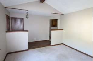 5704 Blue Spruce CtLouisville, KY, 40214Jefferson County