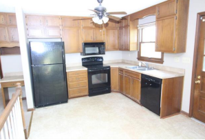 5704 Blue Spruce CtLouisville, KY, 40214Jefferson County