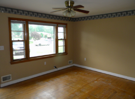 1434 Garvey DrLouisville, KY, 40216Jefferson County