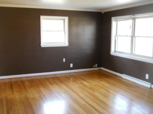 1520 Anna LnLouisville, KY, 40216Jefferson County
