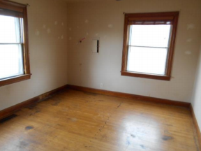 1108 Vinewood RdLouisville, KY, 40219Jefferson County