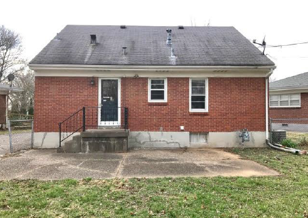 3051 Wedgewood WayLouisville, KY, 40220Jefferson County