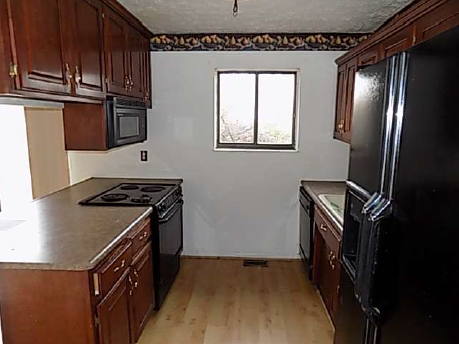 6409 Linstead RdLouisville, KY, 40228Jefferson County