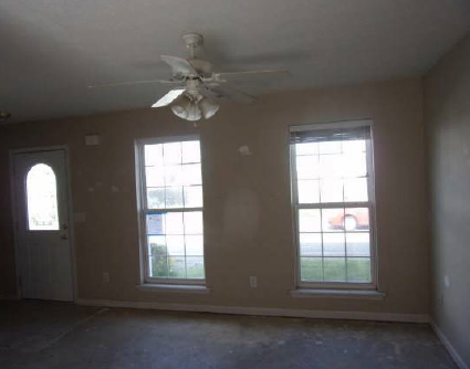 6909 Arbor Creek DrLouisville, KY, 40228Jefferson County