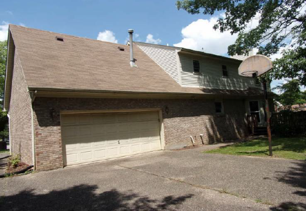 7621 Newton CtLouisville, KY, 40228Jefferson County