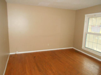 127 Sitka CourtLouisville, KY, 40229Bullitt County