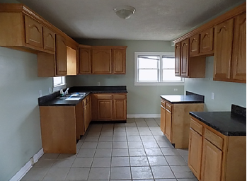 5902 Ashby LnLouisville, KY, 40272Jefferson County