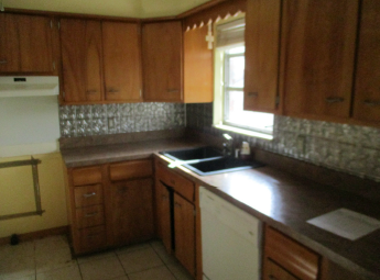 9817 Northridge DrLouisville, KY, 40272Jefferson County