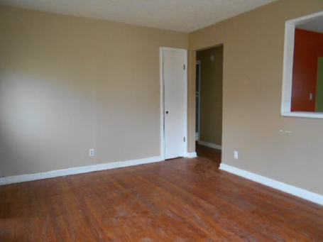 5008 Kendall RdLouisville, KY, 40272Jefferson County