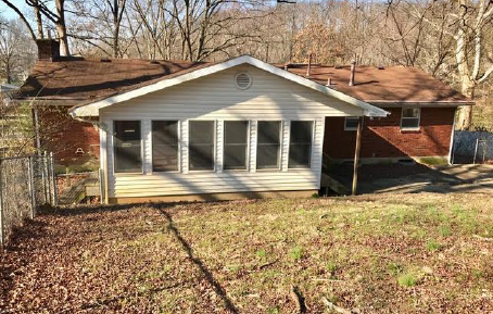 9209 Wildwood LaneLouisville, KY, 40272Jefferson County